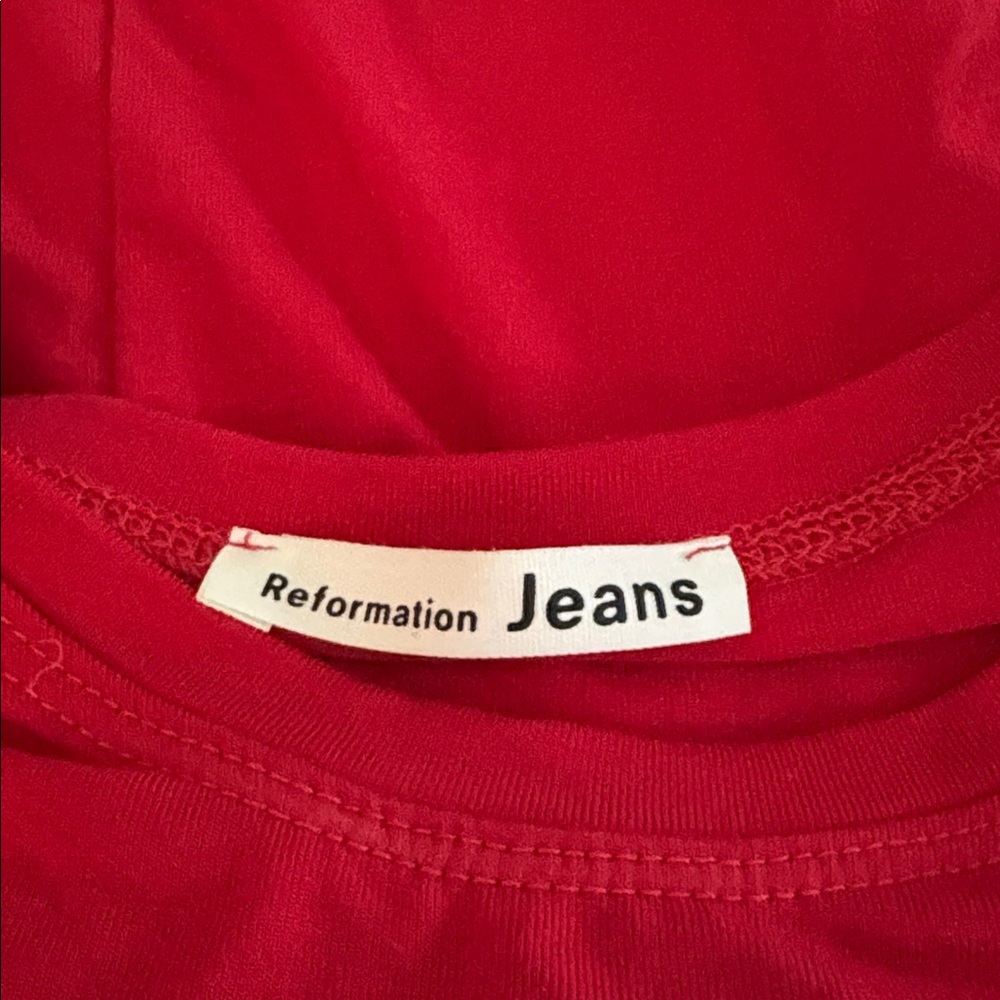 Reformation gorgeous red stretchy dress with great deep pockets - Picture 9 of 10